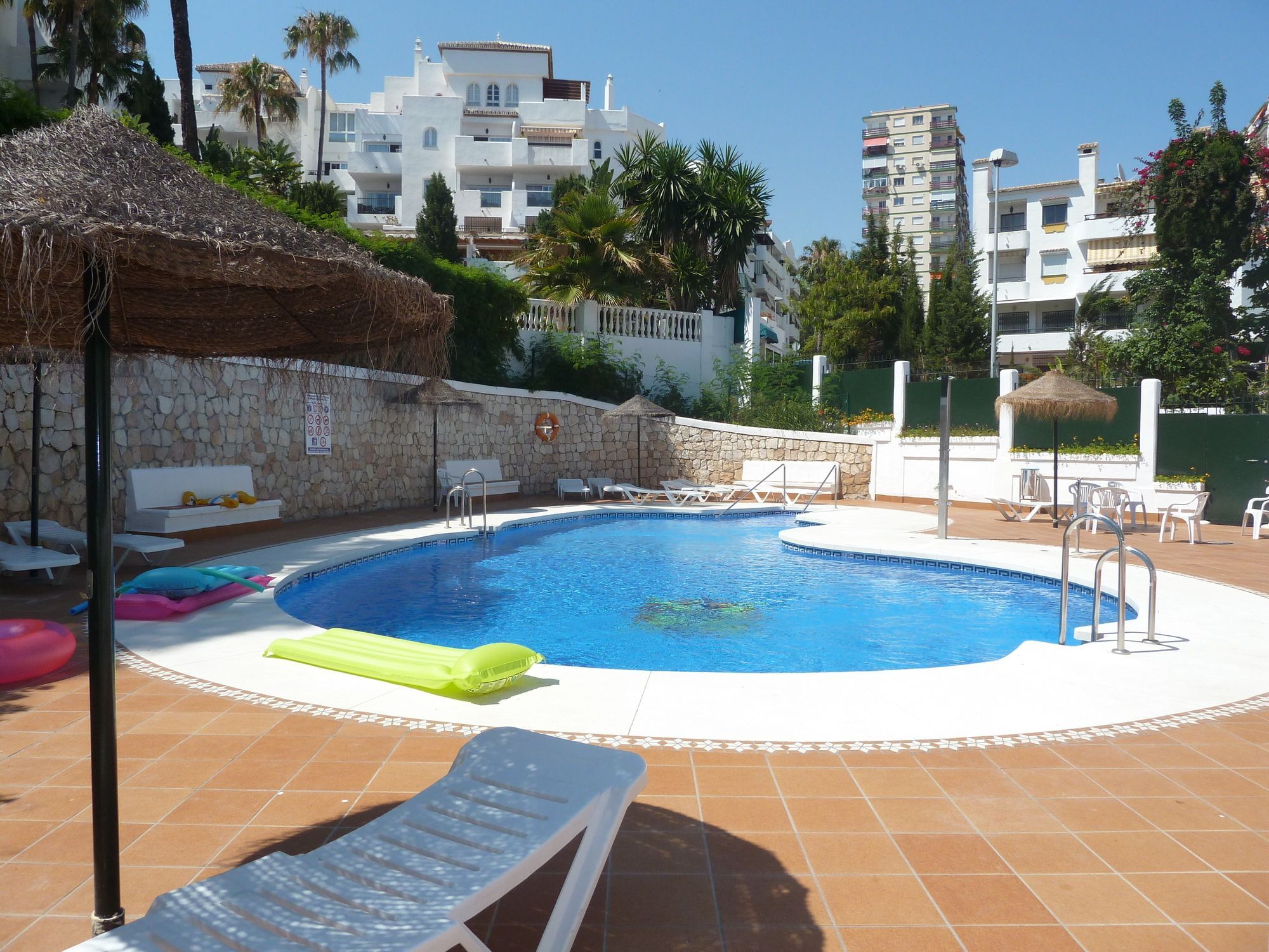 Apartamento Pueblo Quinta Benalmadena Ngoại thất bức ảnh